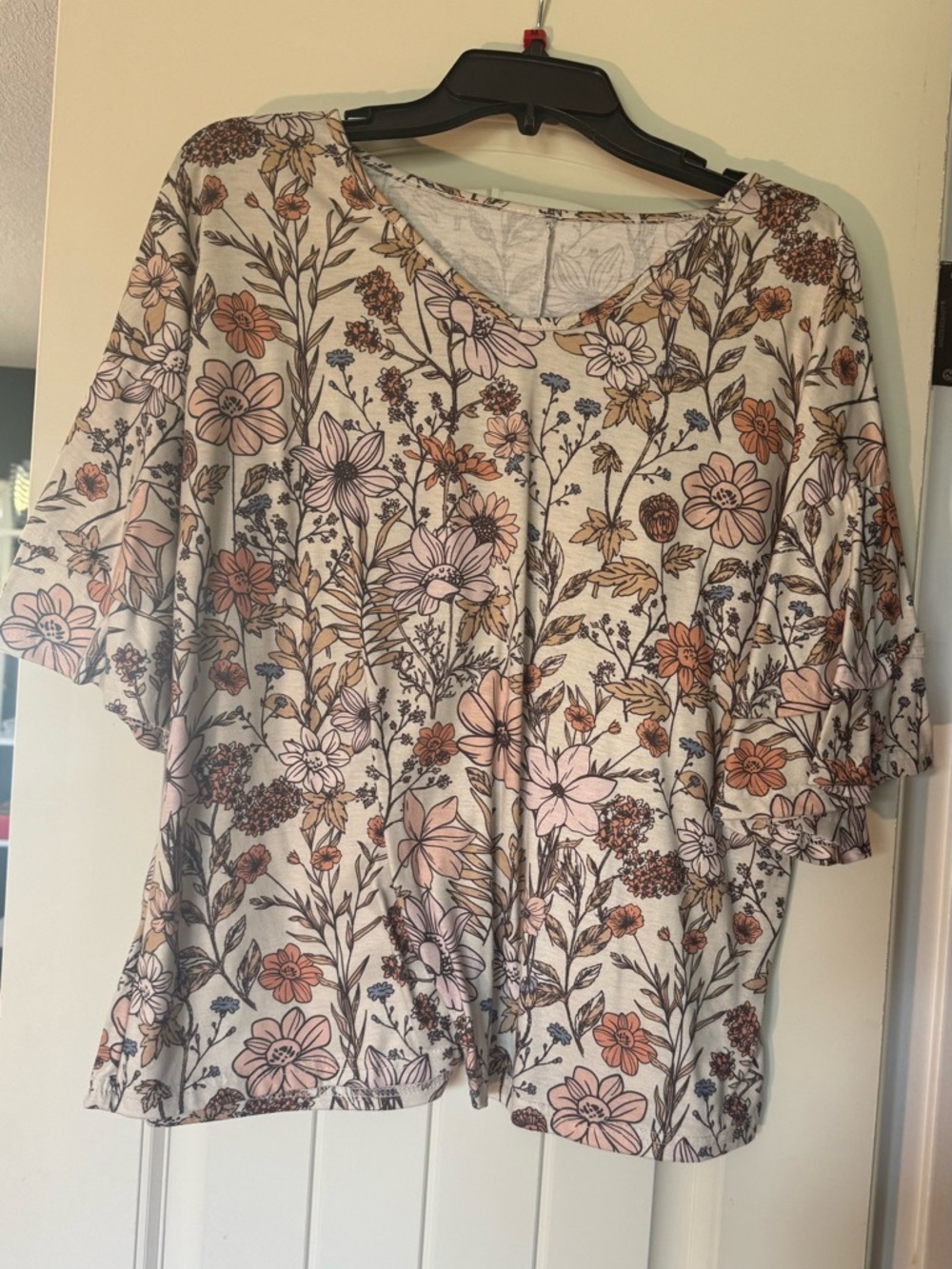 Floral V-Neck Women’s Top in Cream and Blush